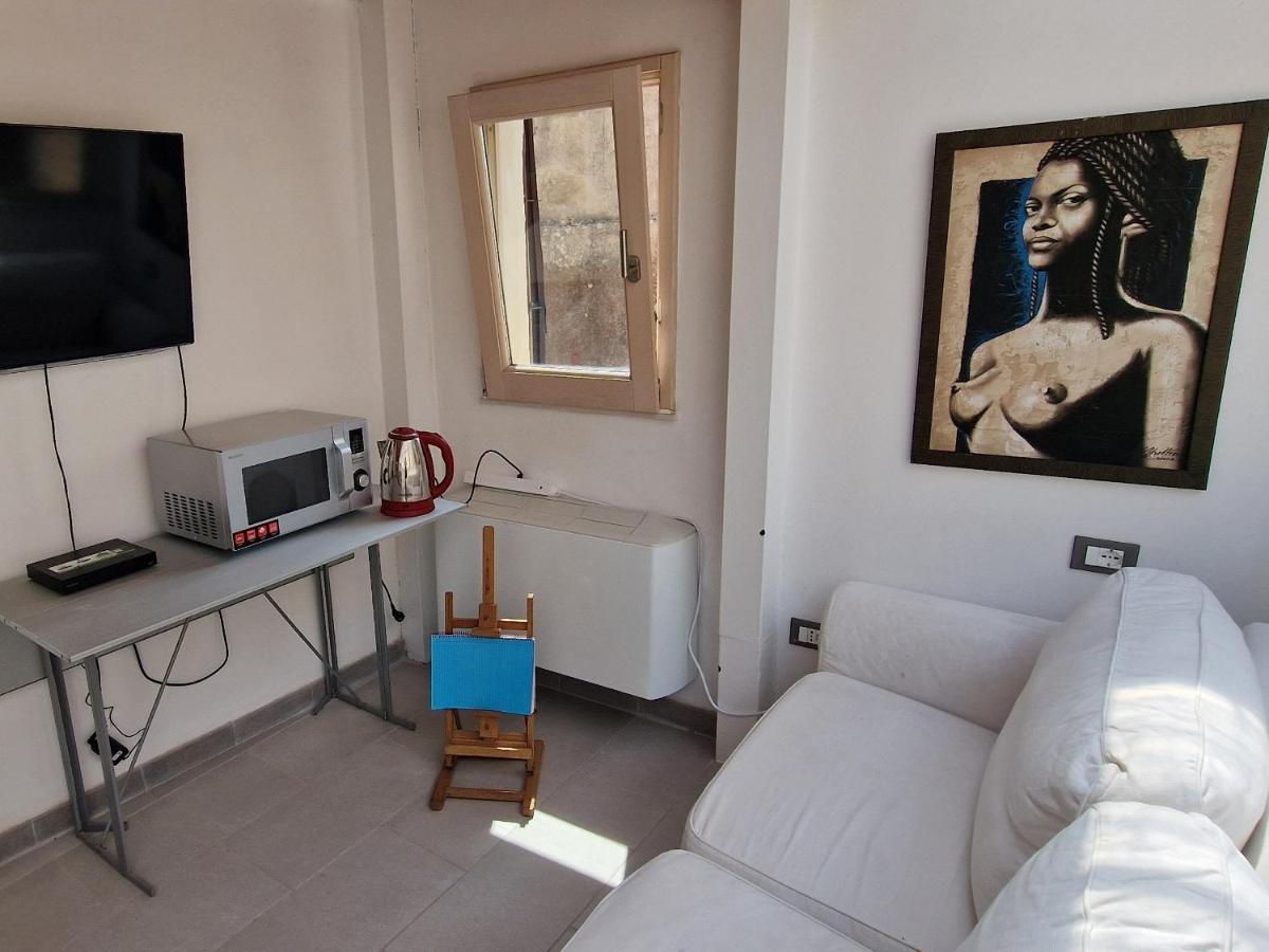 Sea-View Terrace & Bikes Moon Ortigia Holiday Home Syrakus Exterior foto